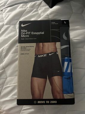 Nike boxerbriefs size large